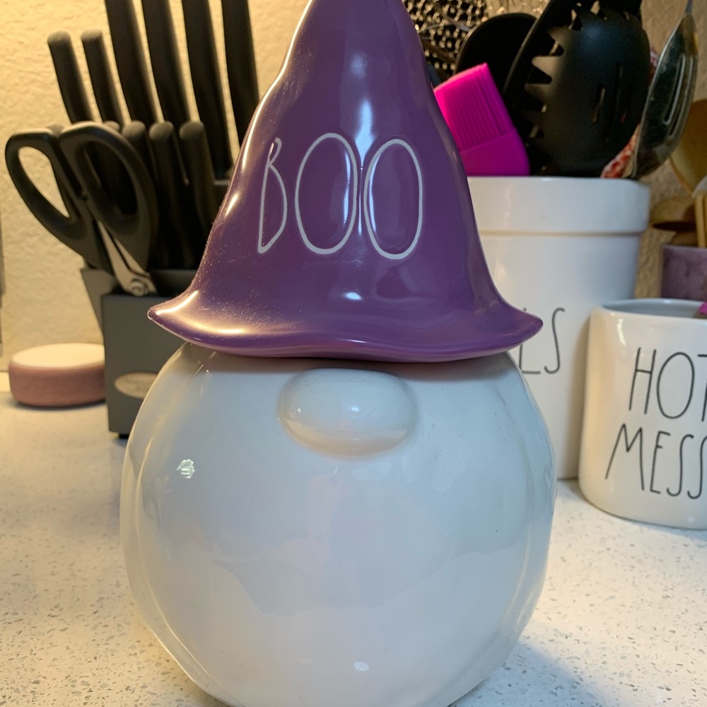 ❌sold❌ Rae Dunn BOO Canister